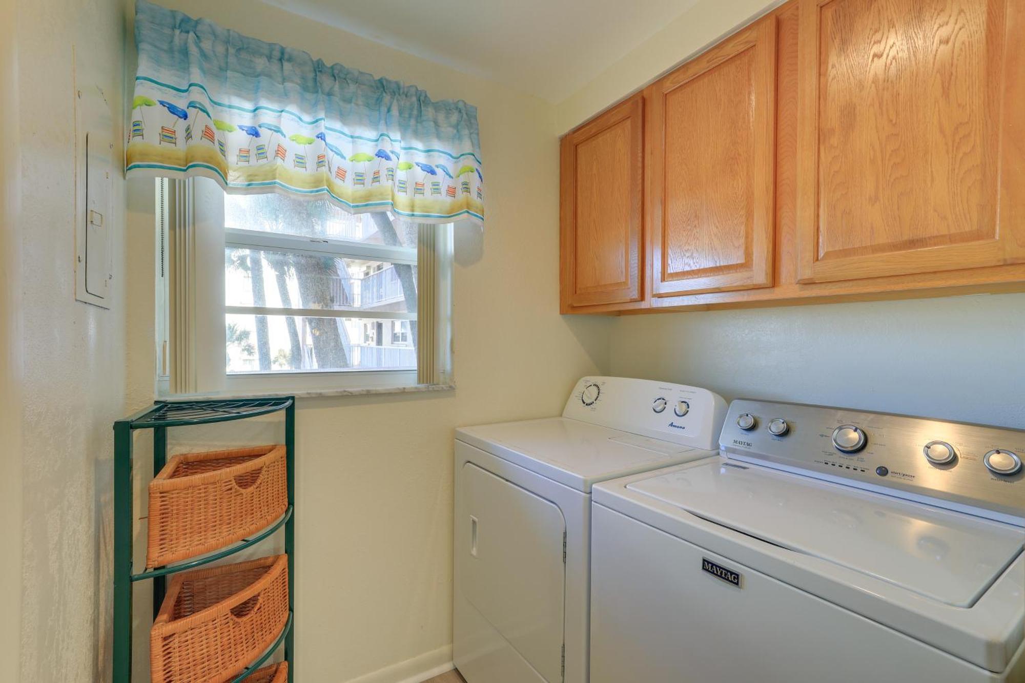 Central Cocoa Beach Condo With View, Steps To Beach! Экстерьер фото