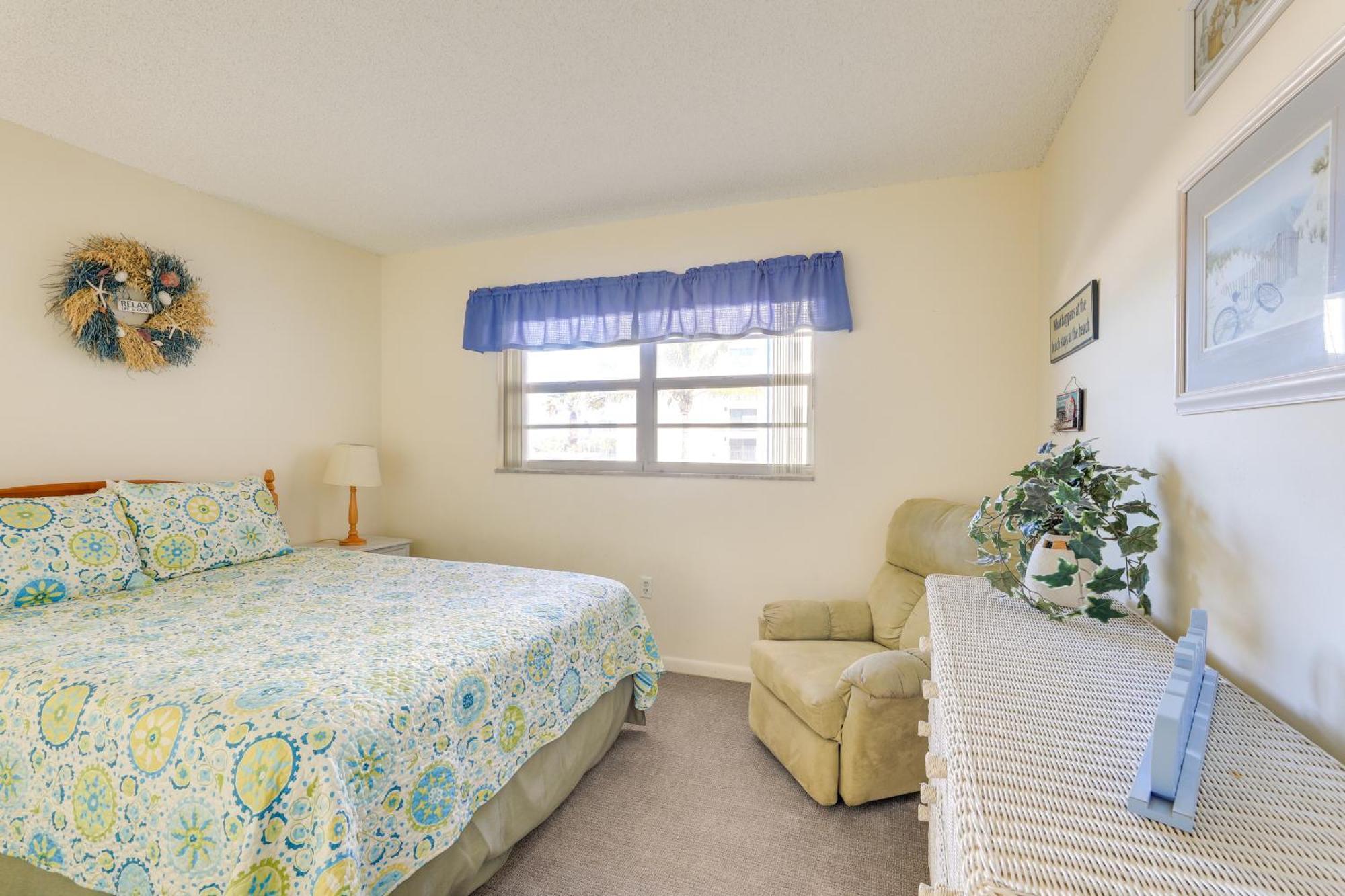 Central Cocoa Beach Condo With View, Steps To Beach! Экстерьер фото